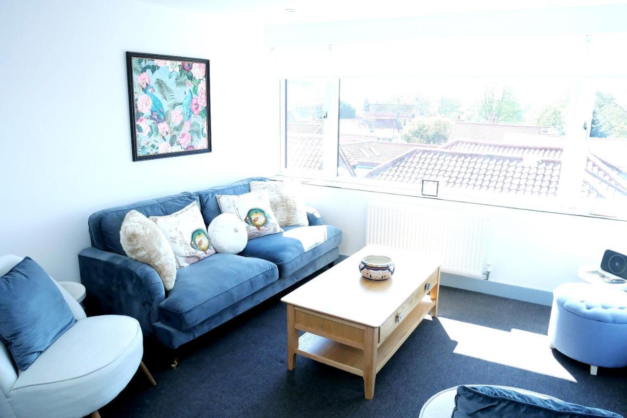 Sunset View, 2 Bedrooms In The Heart Of Holt With Parking Dış mekan fotoğraf